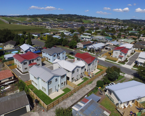 Pukeroa Design & Build - 14 new houses in South Auckland
